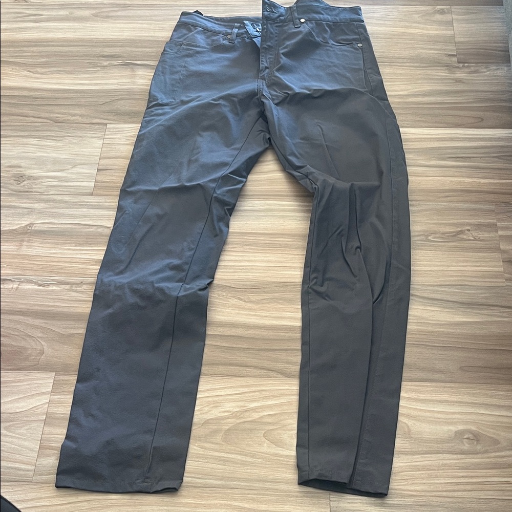 Men's Gray Pants